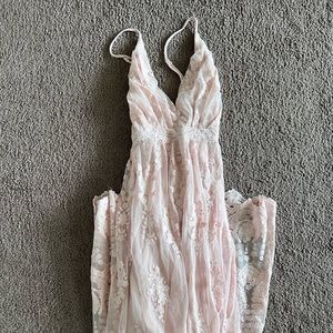 Apricot Lane Boutique Pale Pink Lace Bridesmaid Dress